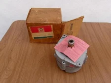 DELCO-REMY DELCOTRON GENERATOR 51-D GM CHEVROLET