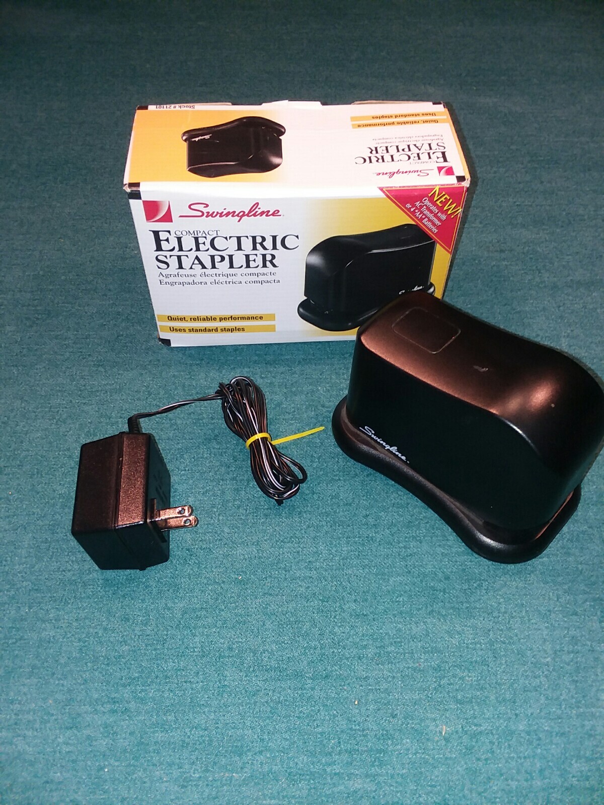 Swingline Electric Compact Desk Stapler Model #21101 Black Uses Standard Staples-image