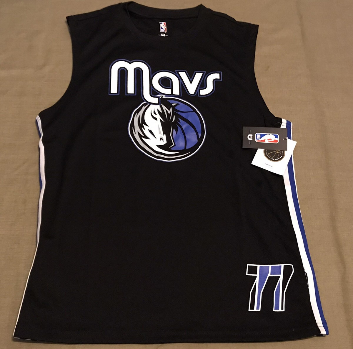 NBA DALLAS MAVERICKS 77 DONCICタンクトップ XL Mens NBA Dallas Mavericks LUKA DONCIC #77 Black Sleeveless