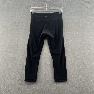 Lululemon Women’s size capri crop athletic spandex high waist