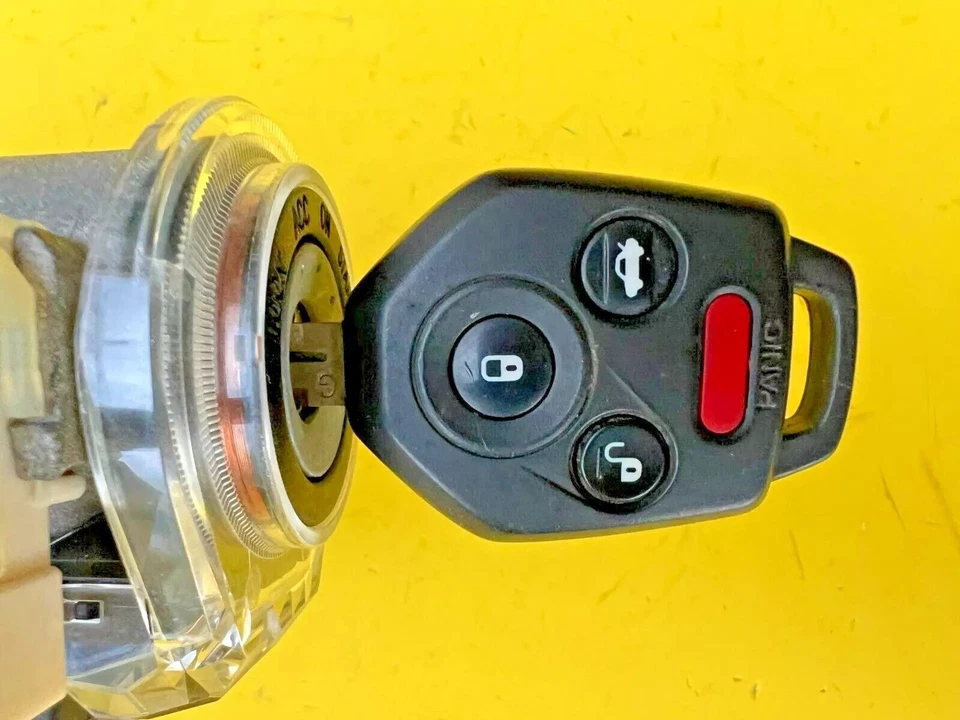 Subaru WRX 2015-2019 bloqueo de interruptor de encendido de dirección genuino con llave OEM 88216FJ102 Foto 4 de 4