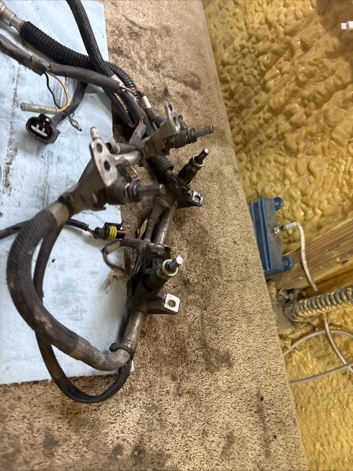 2009 Polaris Rmk 800 燃油轨道喷射器蓝色喷射器颜色 398 — 第 3/4 张图片