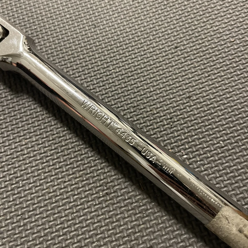 Wright Tool 18" Length 1/2" Chrome Drive Knurled Steel Grip Flex Handle 4435 - Image 2 of 4