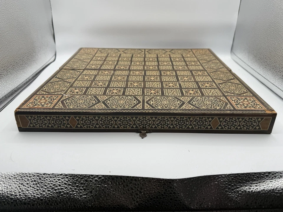 VTG Syrian Damascus Inlaid Backgammon Chess Board Wood & Bone Mosaic Marquetry - Image 4 of 4