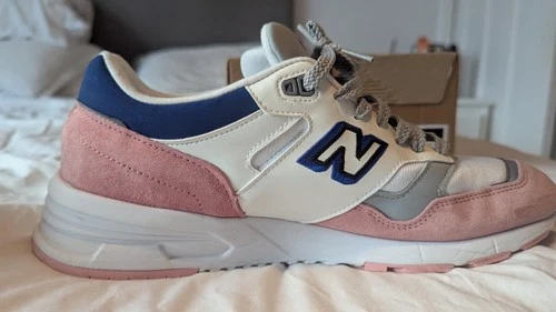 New Balance 1530