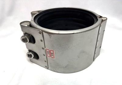 Straub 5.5'' 614174 Pipe Clamp 125A, #C-125E Rubber (EPDM) Sleeve, New