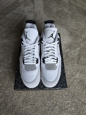 Air Jordan 4 Retro Military Black White Neutral Grey DH6927