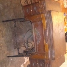 white Antique Treadle Sewing Machine Ornate Wood Cabinet Cast Iron Base Pre-1930