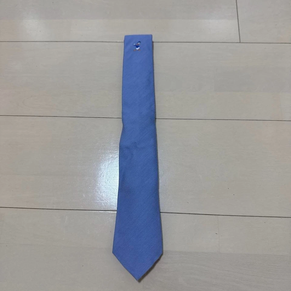 GUCCI × Corbata de seda italiana azul claro Disney - Colaboración Mickey, ligeramente usada Foto 2 de 4