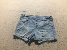 Old Navy Boyfriend Shorts Womens 12 Mid Light Blue Button Up Pockets Distressed