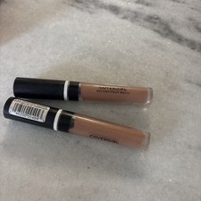 2 COVERGIRL Melting Pout Matte Liquid Lipstick, 335 Champagne Showers New