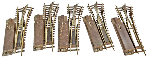 Lote de trabajo de 5 puntos de interruptor de salida de pista calibre OO Hornby Dublo 16354/59 sin caja. | Condition: Used