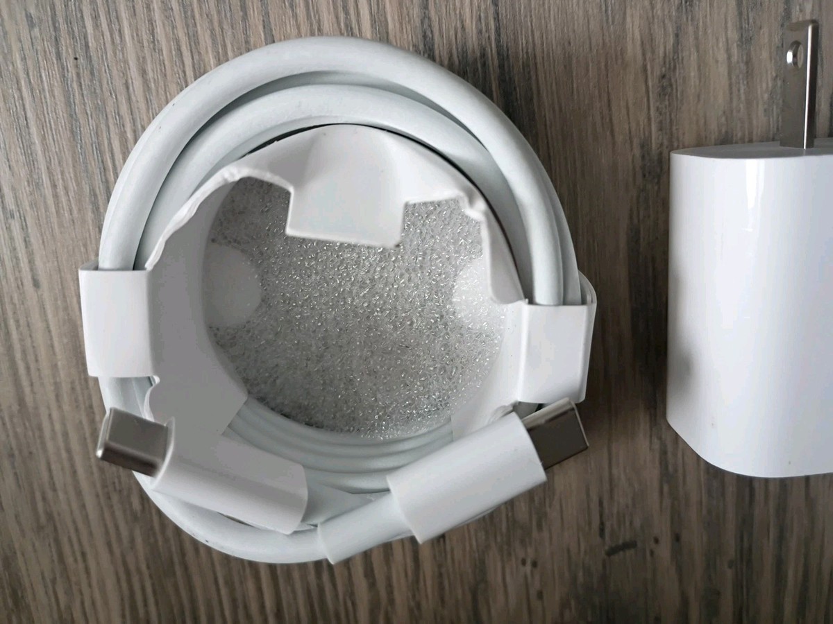 Genuine Apple - 20W USB-C Power Adapter and USB-C cable