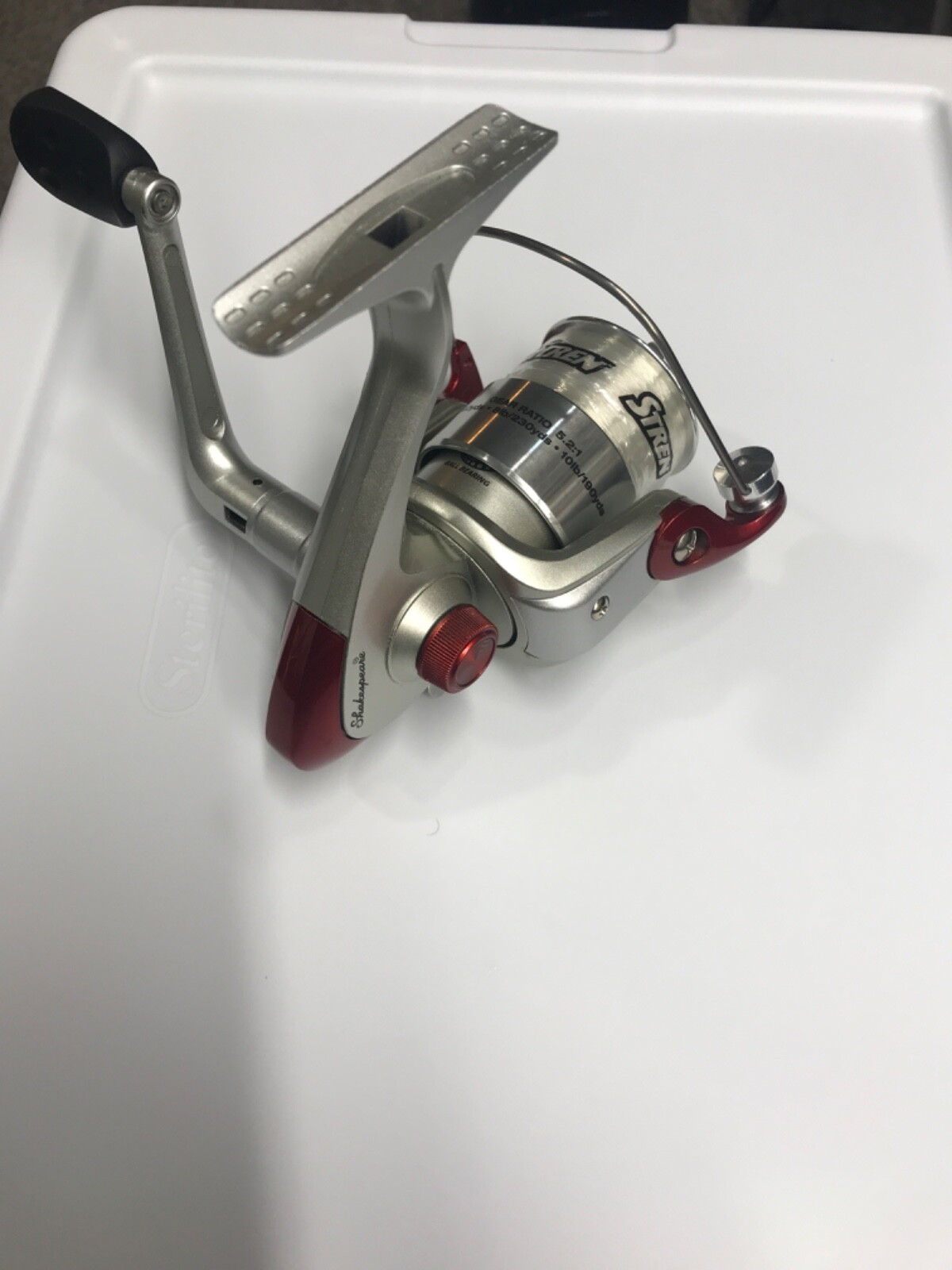 SHAKESPEARE CMF BASS 35 BSP35 5.2:1 GEAR RATIO SPINNING REEL NO BOX