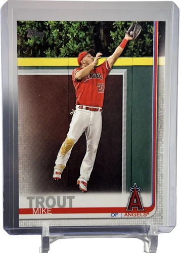 2019 Topps Series 1 Mike Trout Los Angeles Angels Card #100 W/Top Loader