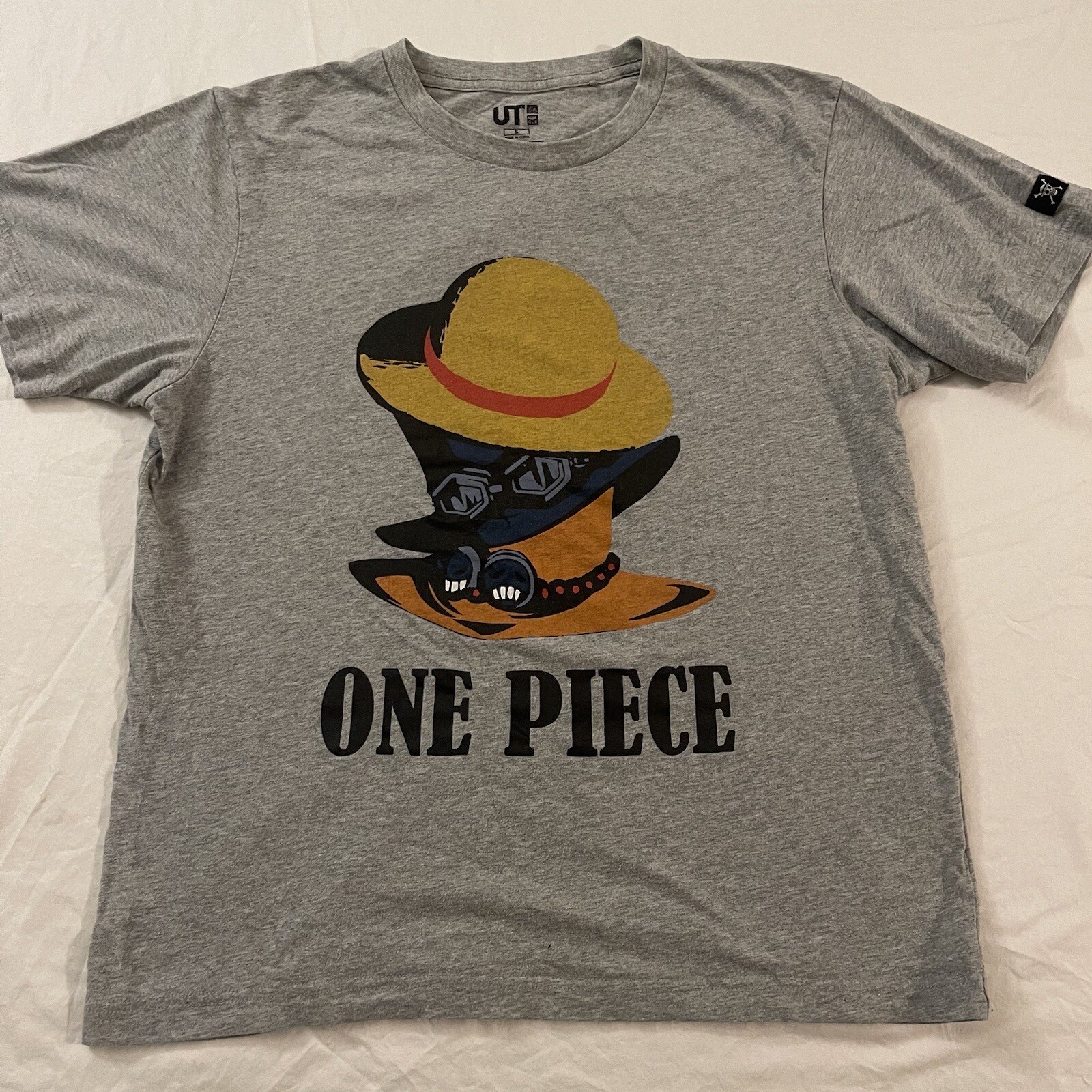 Uniqlo One Piece Sabo Ace Luffy Hat TShirt Size Smal… Gem