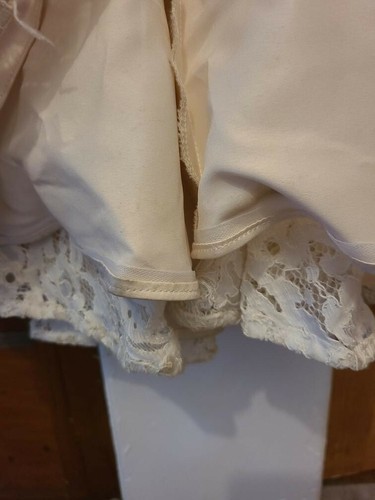 Alfred Angelo Wedding Dress 2524- Ivory- Size 8 - Gorgeous Dress - Used - Picture 8 of 10