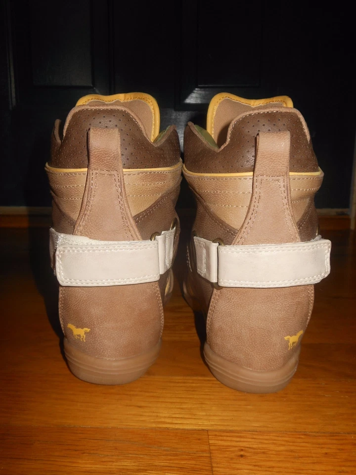 Mustang Mujer Zapatillas Cuña - Mujer Talla 9 M - Euro Talla 40 - Excelente Estado Foto 4 de 4