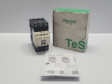 SCHNEIDER ELECTRIC TELEMECANIQUE LC1D40AM7 3-POLE CONTACTOR LC1D40A