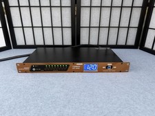 SOUNDTOP ST-208 8-Channel Power Sequencer  Conditioner with Voltage Disp 1U Rac