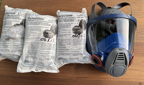 MSA Respirator Advantage 3200 Full Mask Size M Medium With Filters