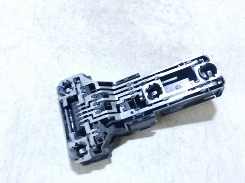 3b9945257 Lampenträger Rücklicht Rückleuchte innen Heckklappe  DE896080-91
