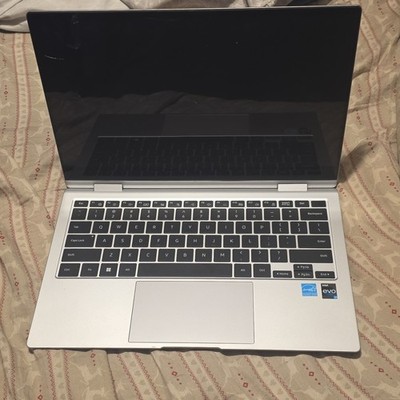 Samsung Galaxy Book2 Pro 13.3'' FHD i7-1260P 16GB no SSD AMOLED Laptop Read