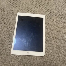 Apple iPad Air 2 A1566 32GB Wi-Fi Only, 9.7in, iOS 15  Gold 