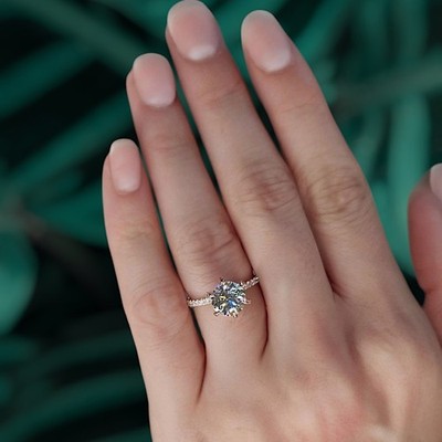 Ehering Diamant Rundschliff 2,50 Karat IGI 18K Gelbgold E F VVS Lab Grown