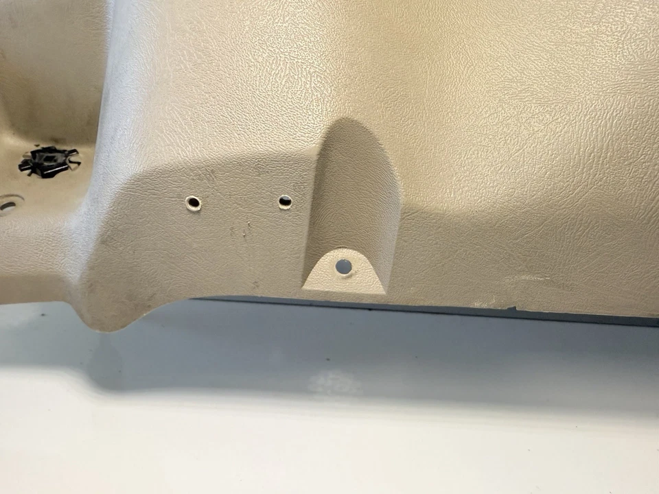 95-98 OBS Chevy GMC Truck DASH KNEE BOLSTER PANEL Beige Tan Suburban Tahoe Yukon - Image 3 of 4