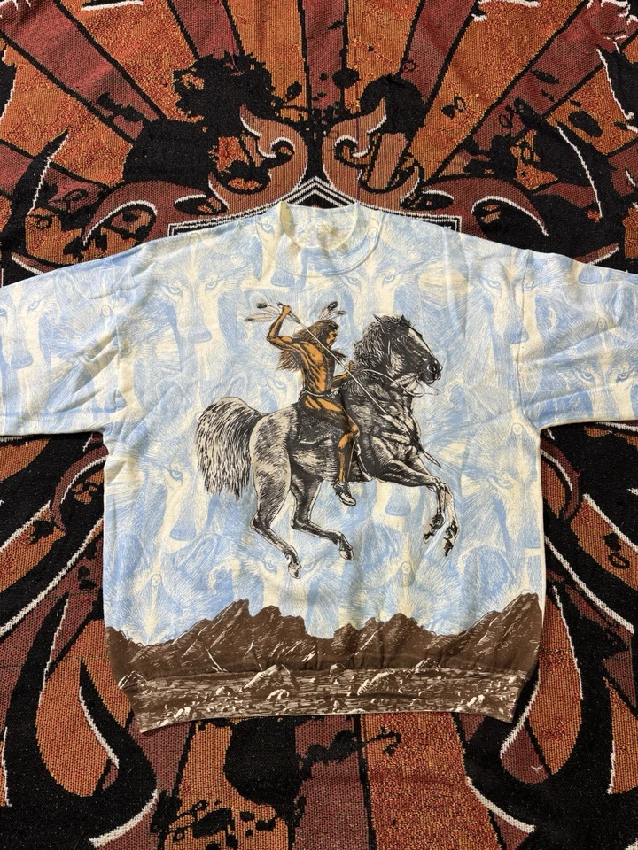 Sudadera De Colección Azteca Indias Occidentales Caballo Naturaleza AOP Grande RARA Foto 2 de 4