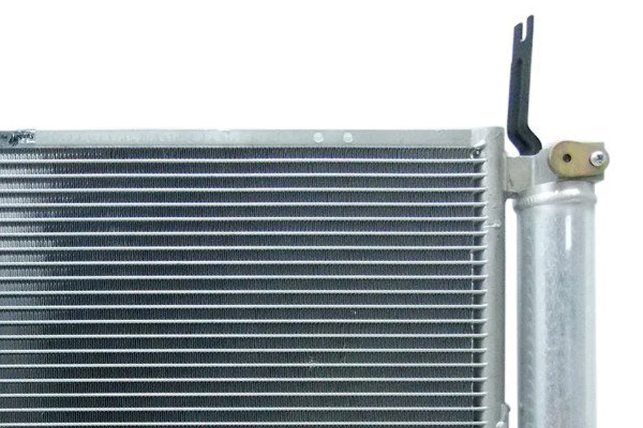 New AC Condenser For 2004-2008, 2010-2011 Mitsubishi Endeavor 3.8L - Image 4 of 4