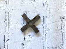 VTG Oster Regency Kitchen Center Cutting Blade Meat Grinder Replacemen Part