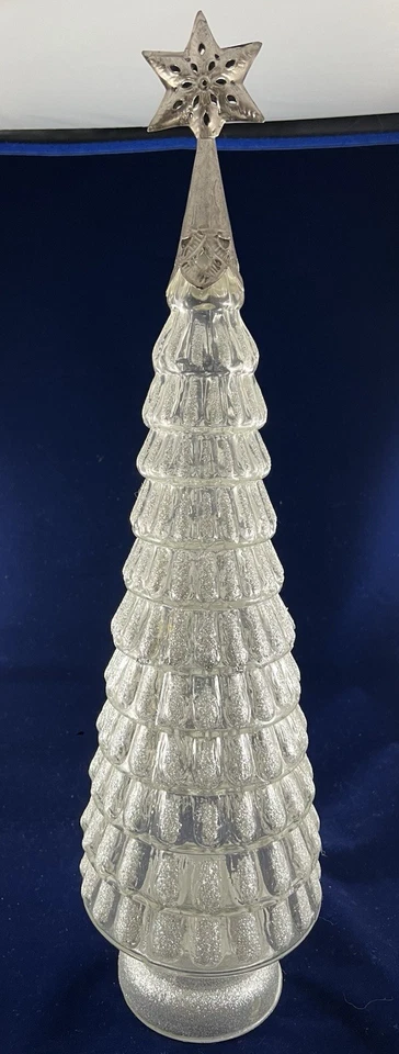 Vintage Rare Clear And Silver Glass Light-up Christmas Tree Large 17" - Image 3 of 4
