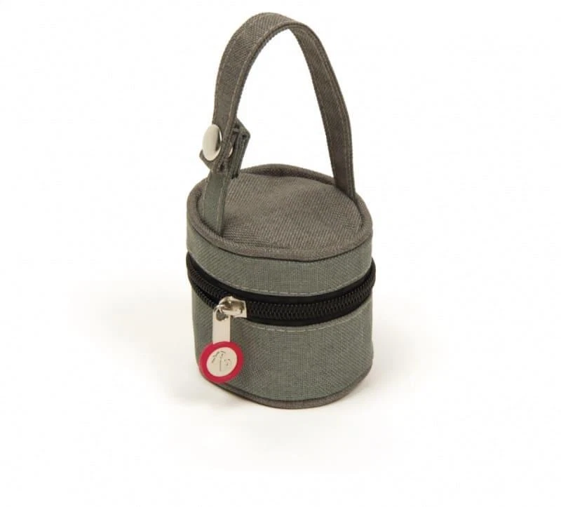 FISHER PRICE Fisher-Price grau gepolsterte tragbare Baby Schnullertasche 7 x 7 x 15 cm