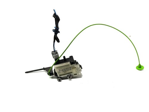 BMW 1 E82 E88 2008 Benzin Stellmotor Tankdeckel Tankklappe 7198885 UST112601