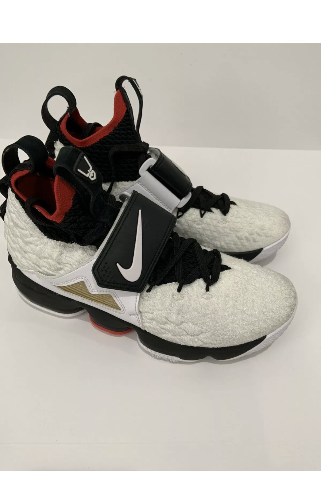 lebron 15 deion sanders