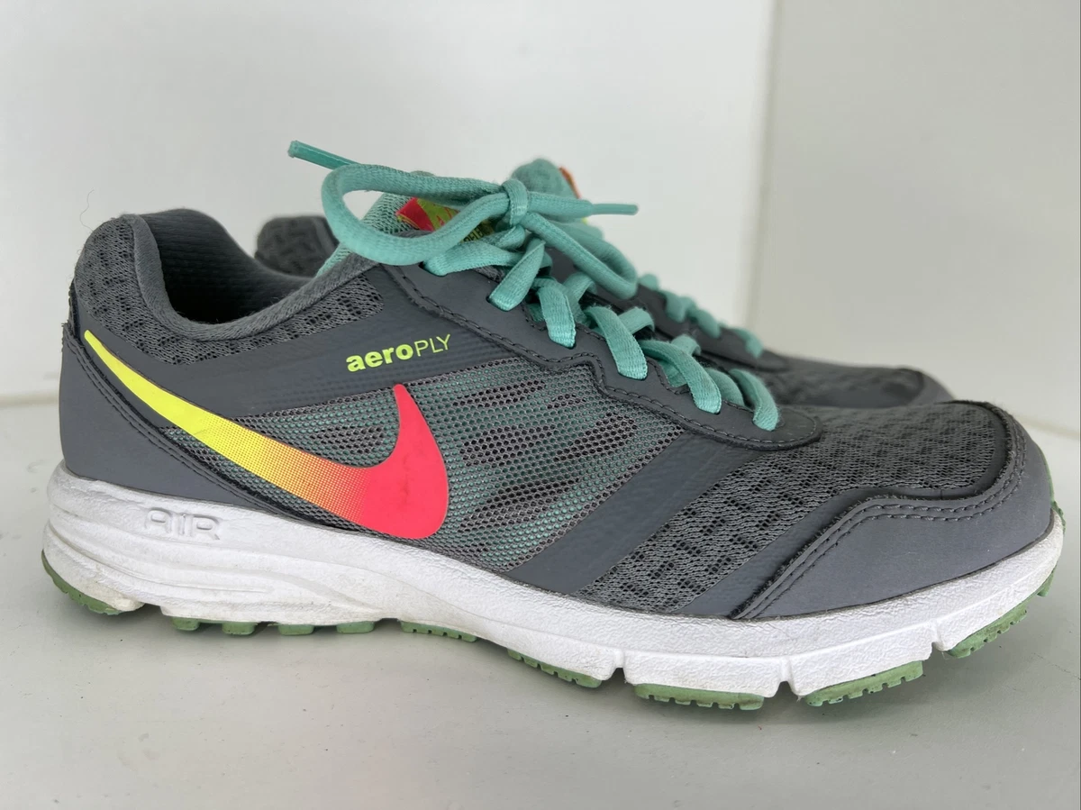 Nike relentless best sale 4