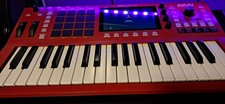Akai Mpc Key 37 Standalone Mpc Production Keyboard - W Case