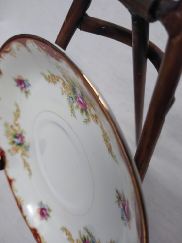 Vintage Wembley Harmony House Replacement Saucer for Footed Cup Discontinued - Picture 5 of 7
