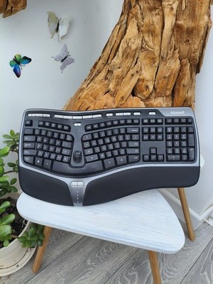 Microsoft Natural Ergonomic Keyboard 4000 v1.0 kabelgebunden UK getestet funktioniert USB