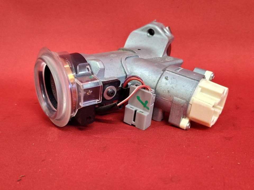 2010-2014 Subaru Outback / Legacy Ignition Lock Cylinder Door Tumbler Key SET - Image 2 of 4