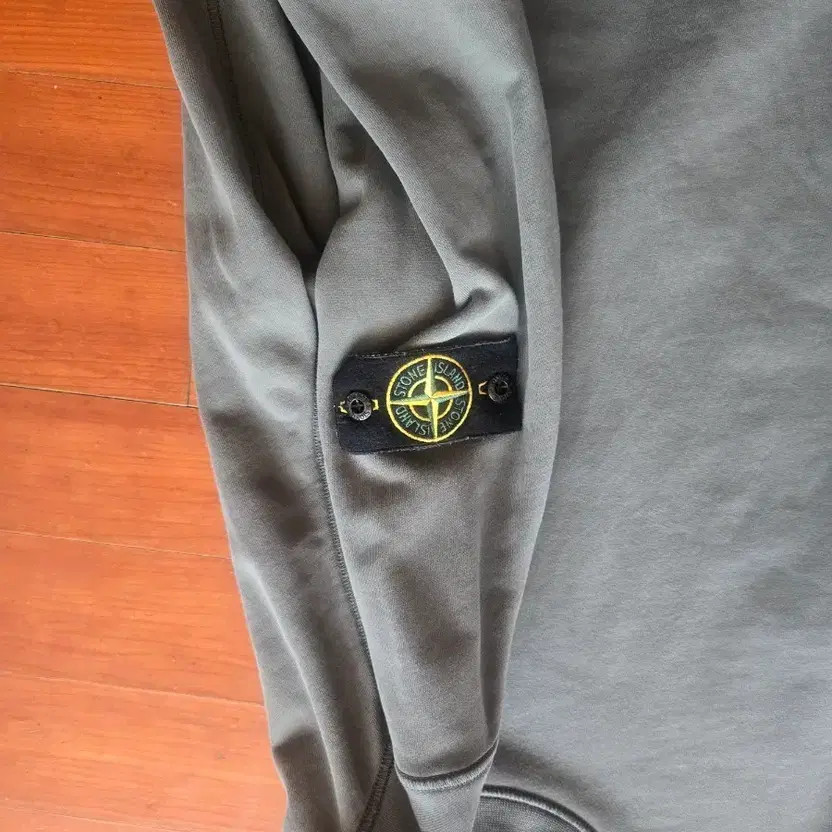 Stone Island Men's Sweatshirt, Good Condition thumbnail 3