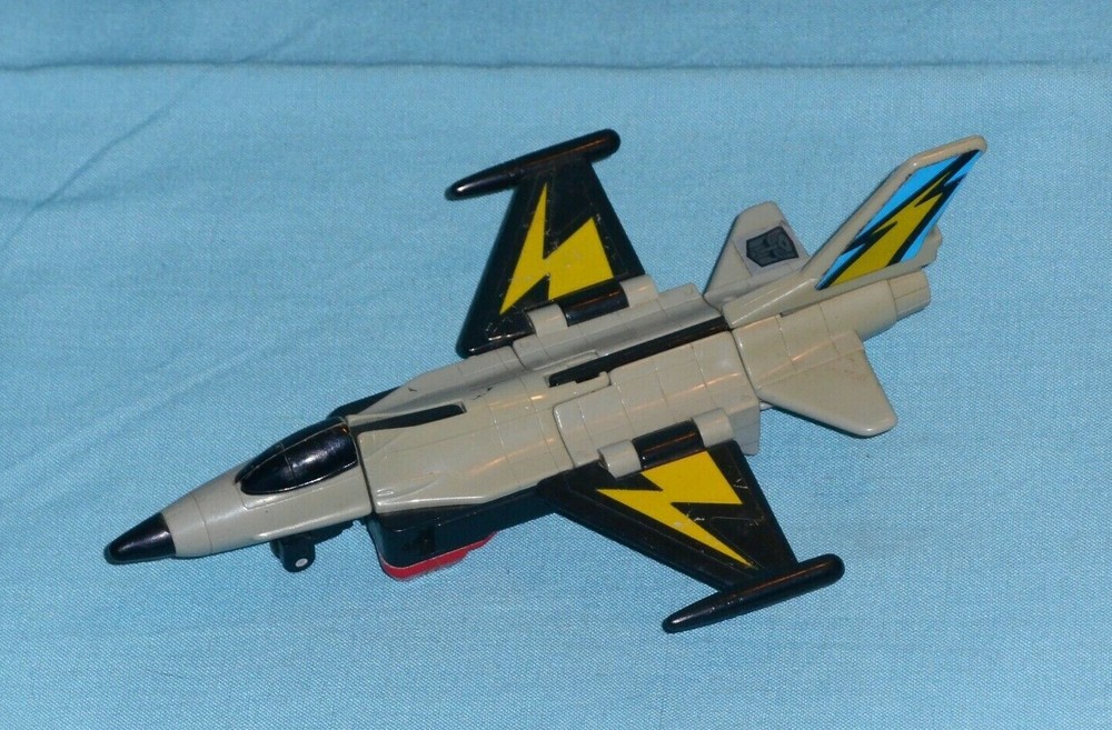 original G1 Transformers aerialbot SKYDIVE (slightly discolored) Superion