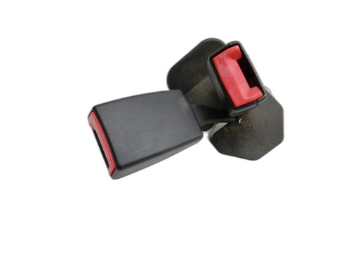 Gurtschloss Links und Mitte Hinten für Audi A4 8E B6 00-04 Kombi 8E0857739