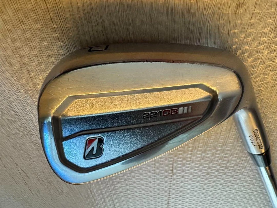 Bridgestone 221CB Iron set 5-pw / DG MID 115 X100 - Image 2 of 4