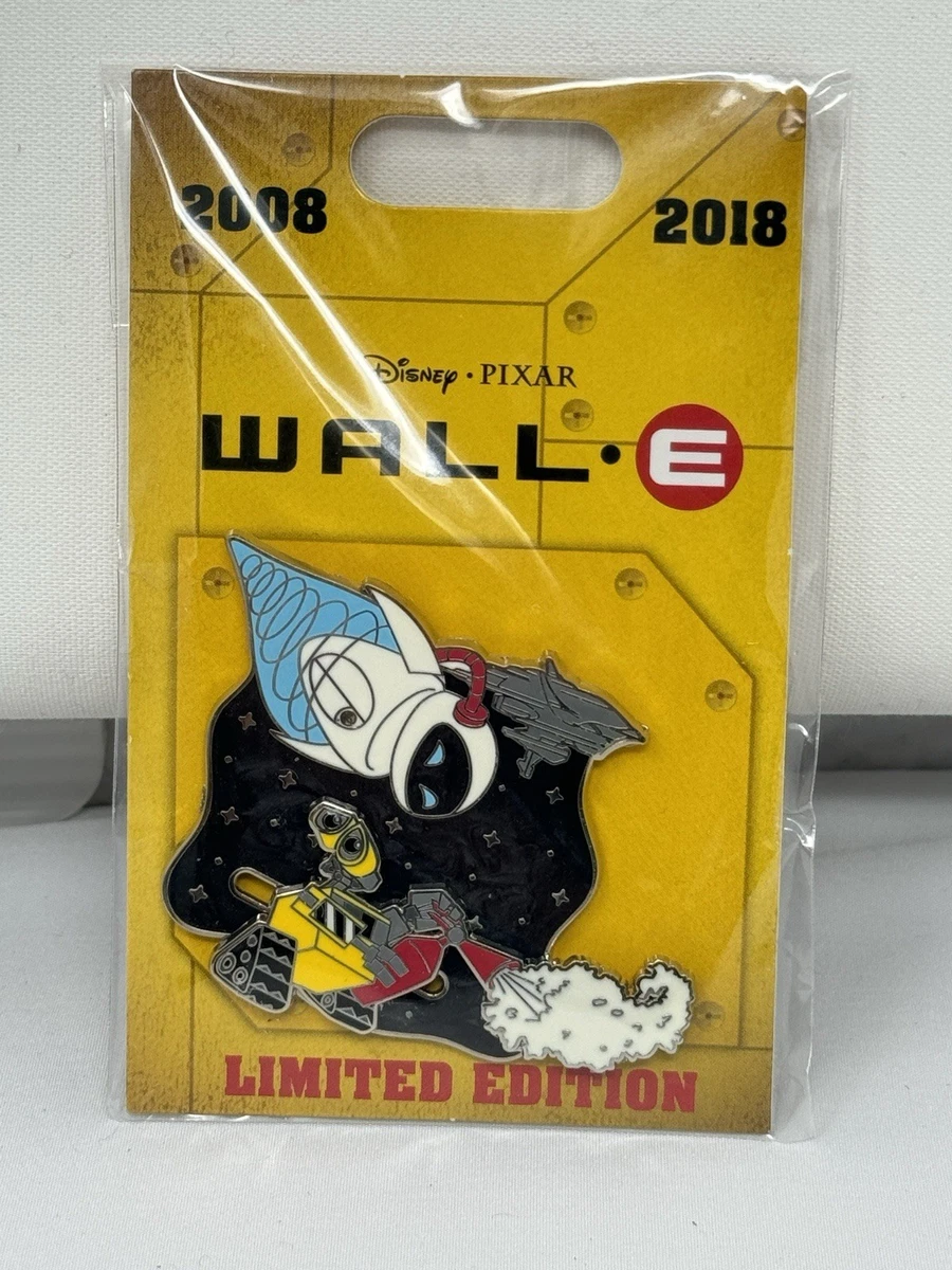 Wall-E Disney Theme Park Pins, Patches & Buttons (1968-Now) for