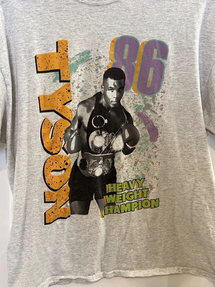Camiseta gráfica de campeón de peso pesado Mike Tyson 86 del Salón de la Fama del Boxeo, para hombre talla XL Foto 2 de 4