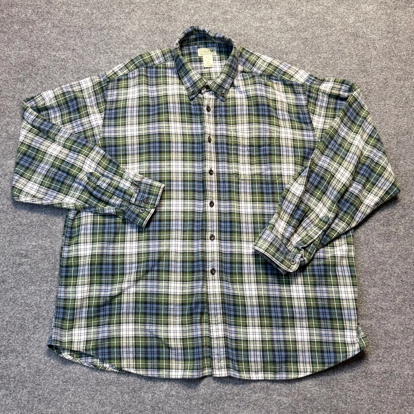 LL Bean Flannel Shirt Mens XXL Blue Green Plaid Long Sleeve Pocket Outdoor