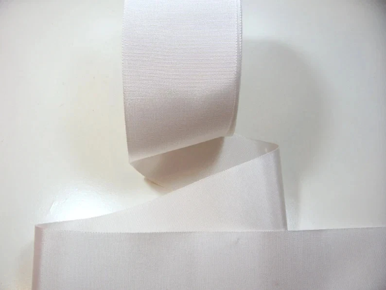 White Petersham Grosgrain Ribbon 3 inches wide x 8 yards Rayon Cotton B58 - Image 4 of 4